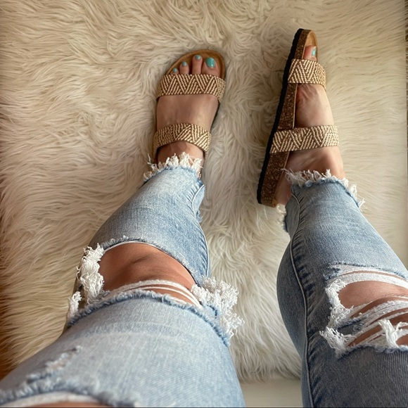 Beige Aztec Tribal Woven Banded Footbed Sandals - Picture 8 of 16